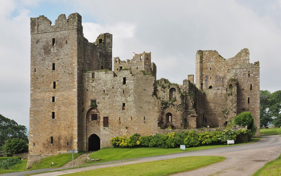 2014 Bolton Castle