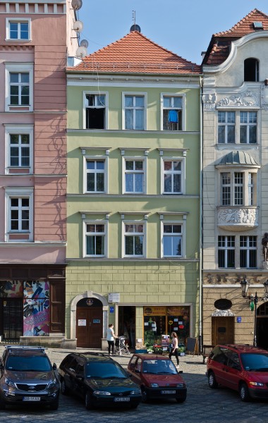 2014 Kłodzko, pl. Chrobrego 12 01