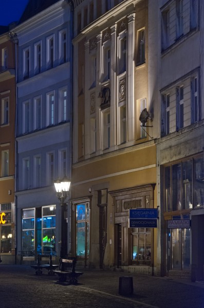 2014 Kłodzko, pl. Chrobrego 9 02
