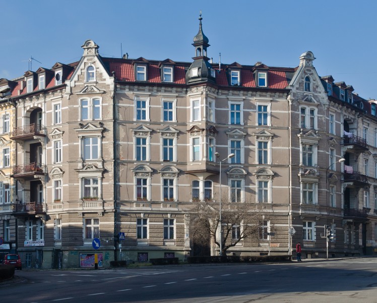 2014 Kłodzko, pl. Jagiełły 3 01