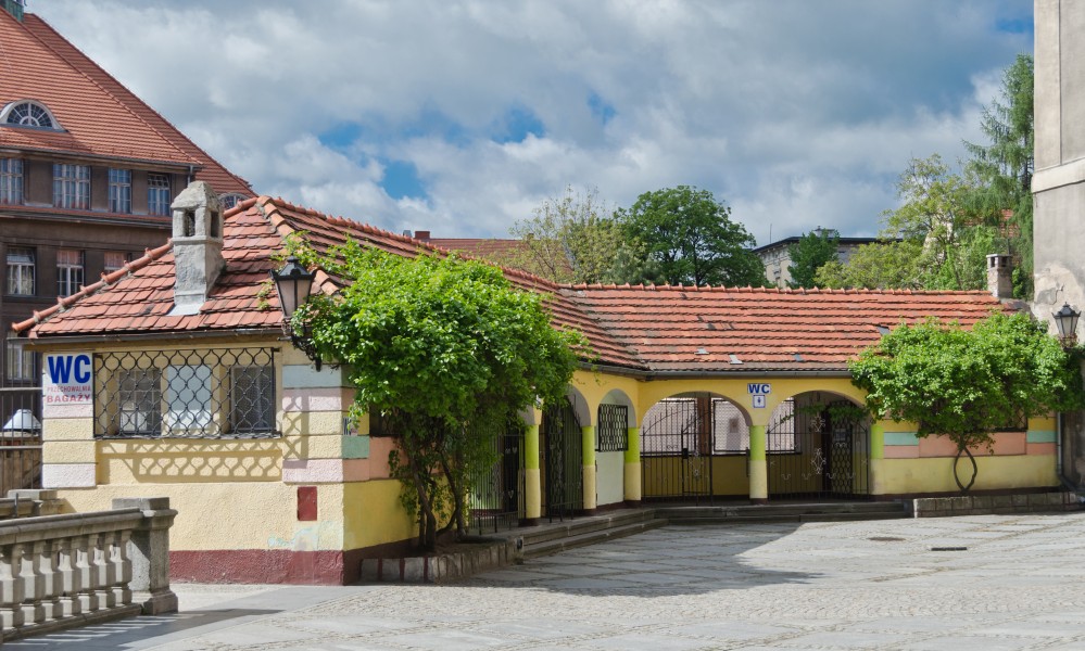 2014 Kłodzko, szalet na starówce