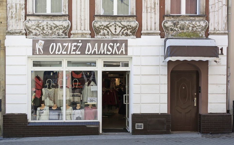 2014 Kłodzko, ul. Armii Krajowej 11, 03