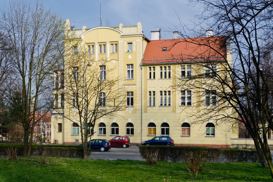 2014 Kłodzko, ul. Floriana Szarego 4 01