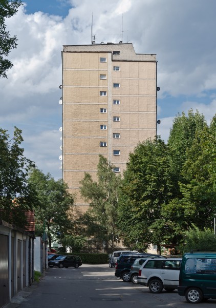 2014 Kłodzko, ul. Malczewskiego 01