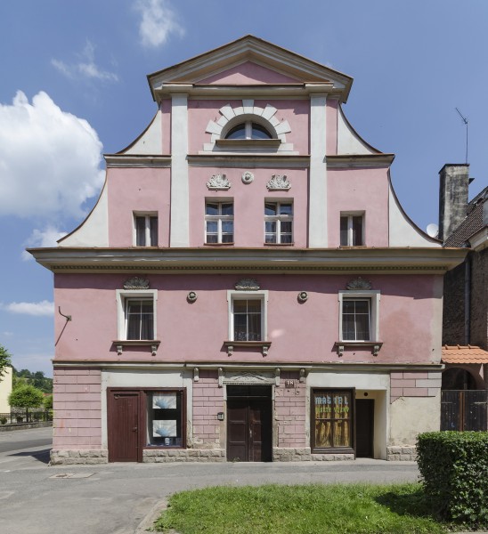 2014 Lądek-Zdrój, ul. Kościelna 18 01
