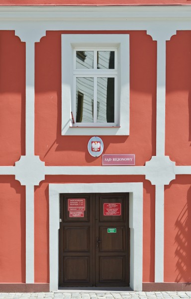 2014 Nysa, ul. Wałowa 3-5 03