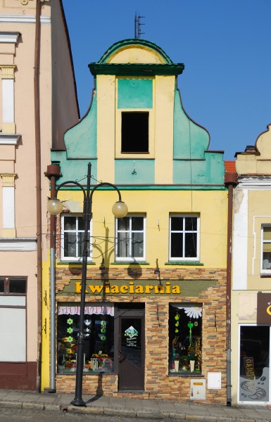 2014 Otmuchów, Rynek 4 01