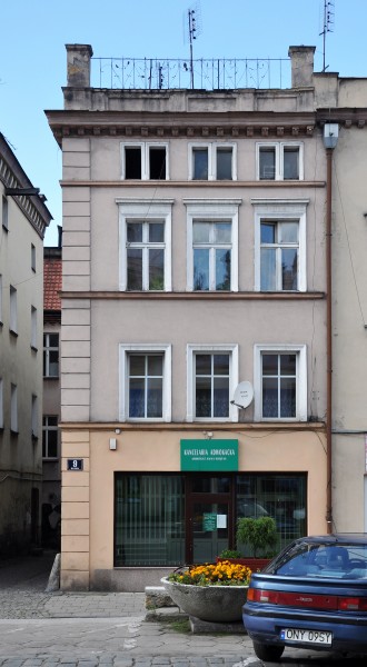 2014 Paczków, Rynek 9 01