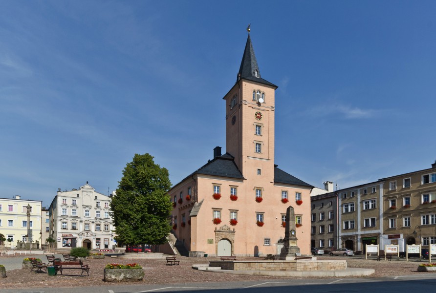 2014 Ratusz w Radkowie 02