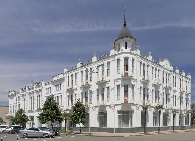 2014 Suchum, Hotel 
