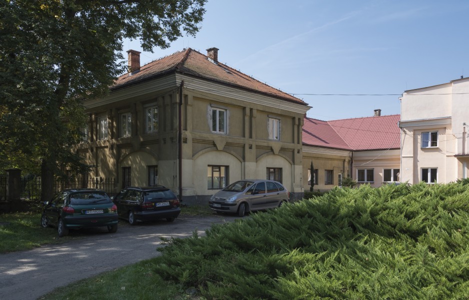2014 Tarnobrzeg, Zamek Tarnowskich, wozownia, 02