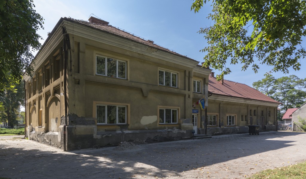 2014 Tarnobrzeg, Zamek Tarnowskich, wozownia, 05