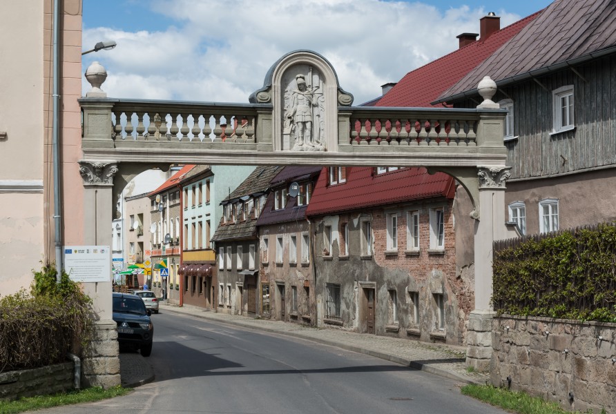 2015 Brama Gihon w Wambierzycach 01