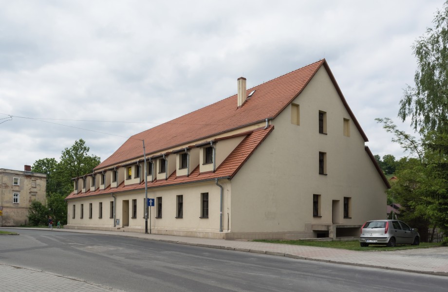 2015 Lądek-Zdrój, ul. Słodowa 41 02