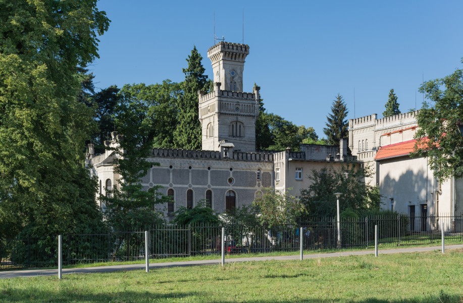 2015 Pałac w Podzamku 02