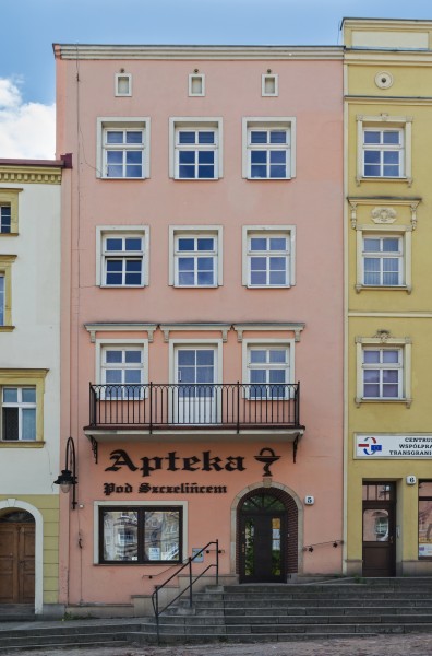 2015 Radków, Rynek 5 01