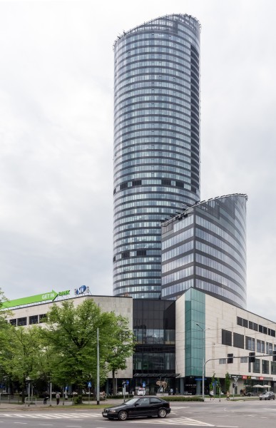 2015 Sky Tower we Wrocławiu
