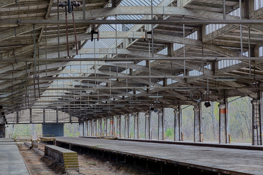 2016-04-09 Güterumschlaghallen am Nürnberger Südbahnhof - 3829-HDR