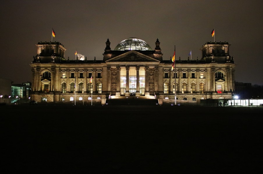 2016-02-19 Reichstagsgebäude by DCB–7