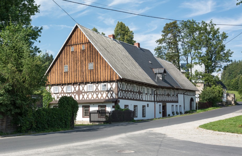 2016 Bukowiec, pl. Kościelny 2 1