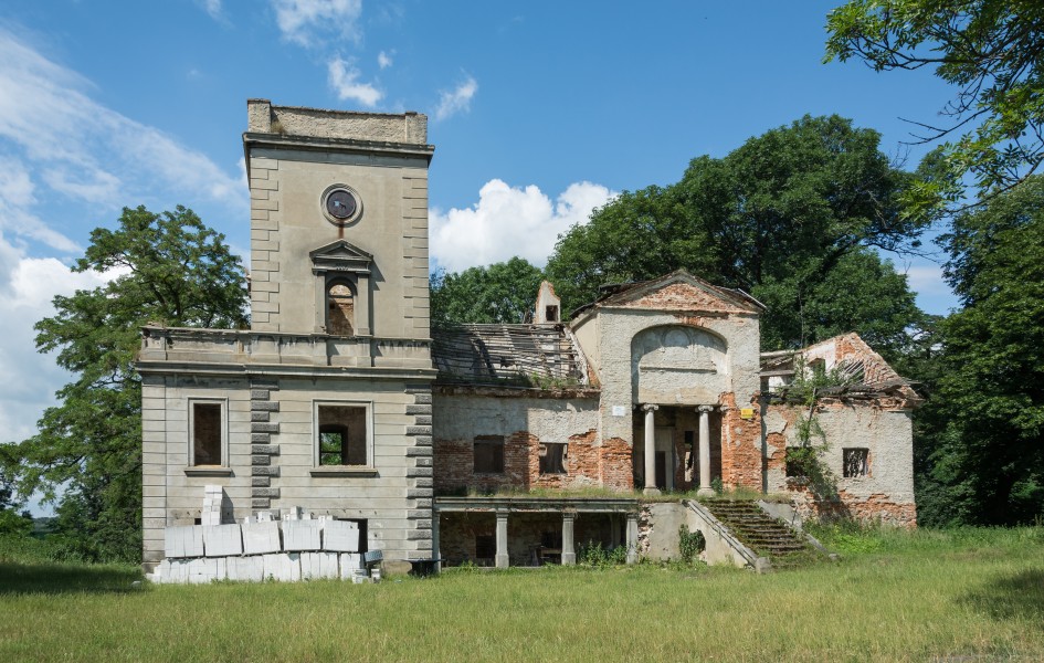 2016 Dwór w Kalinowicach Górnych 1