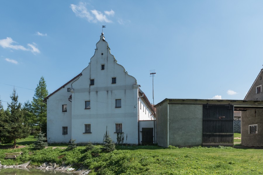 2016 Dwór w Laskówce 01