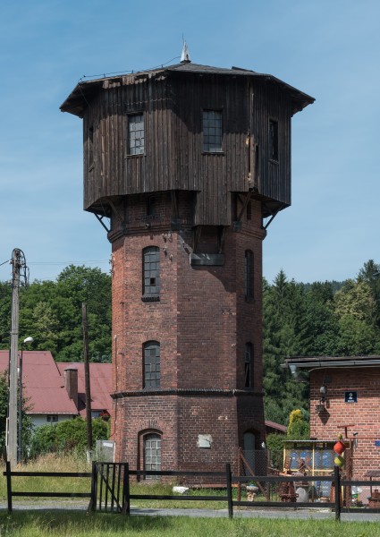 2016 Dworzec kolejowy w Stroniu Śląskim 10