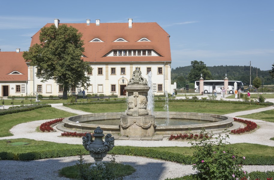 2016 Fontanna w Wojanowie 2