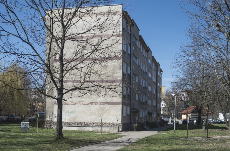 2016 Kłodzko, ul. Malczewskiego 01