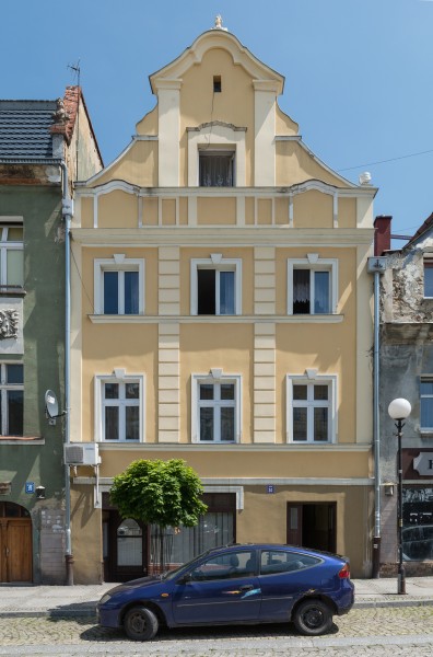 2016 Niemcza, pl. Rynek 34 01