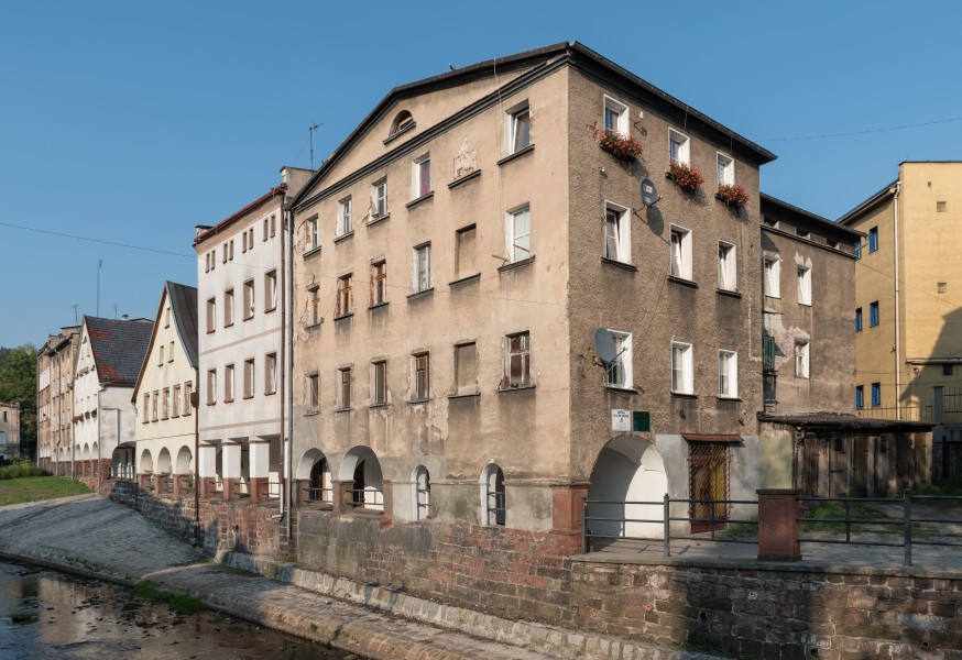 2016 Nowa Ruda, ul. Nadrzeczna 1 2