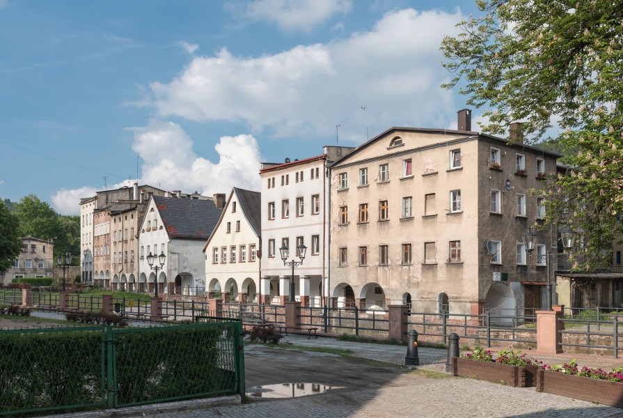2016 Nowa Ruda, ul. Nadrzeczna 4