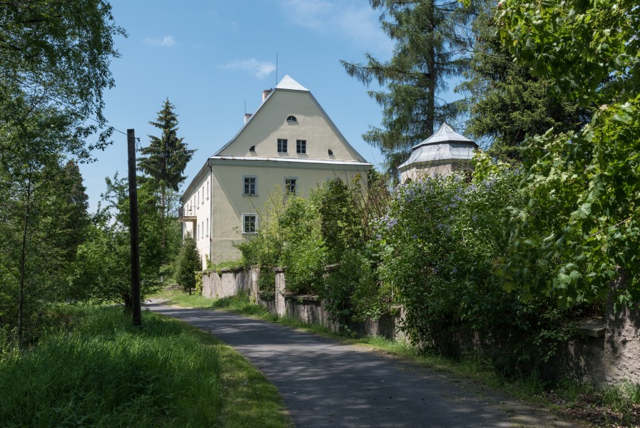 2016 Plebania w Domaszkowie 01