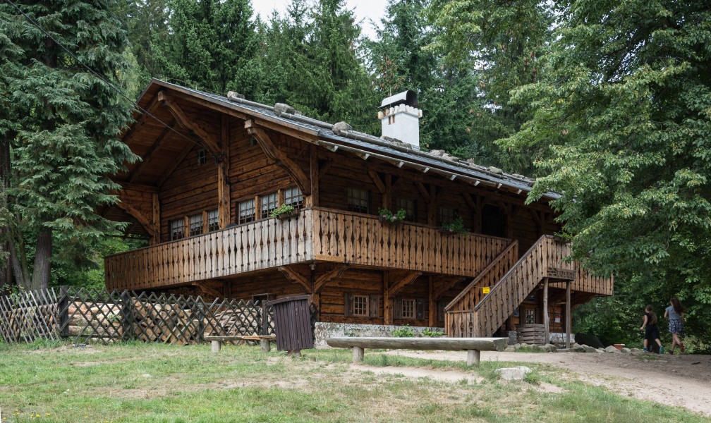 2016 Schronisko Szwajcarka w Karpnikach