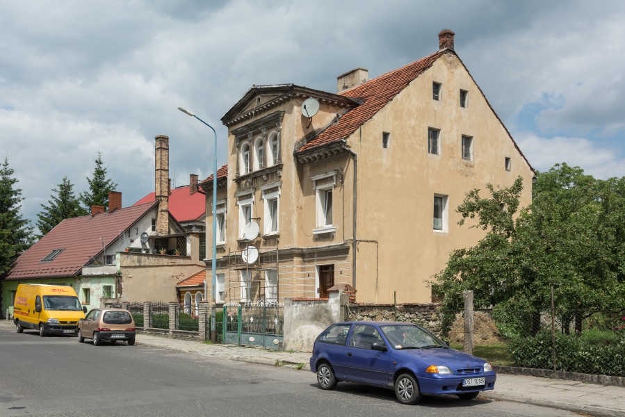 2016 Strzelin, ul. Brzegowa 15 1