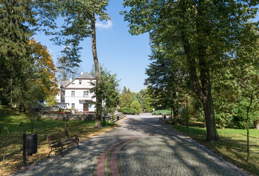 2017 Park zdrojowy w Długopolu-Zdroju 1