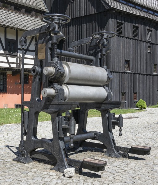 2018 Muzeum Papiernictwa w Dusznikach-Zdroju, kalander