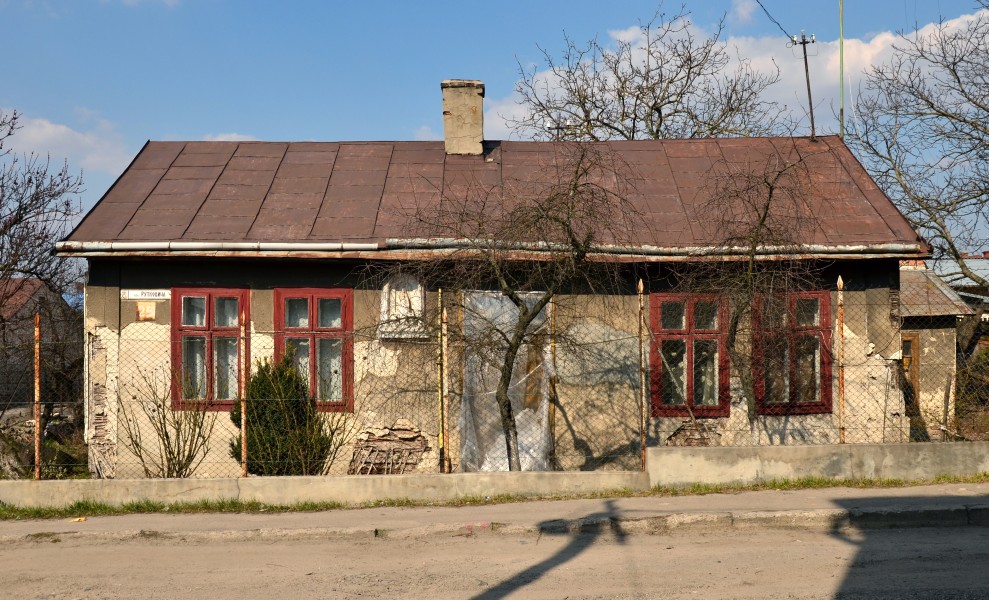 25 Rutkovycha Street, Zhovkva (01)