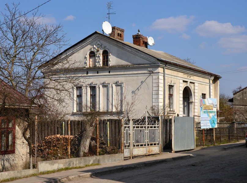 27 Rutkovycha Street, Zhovkva (01)