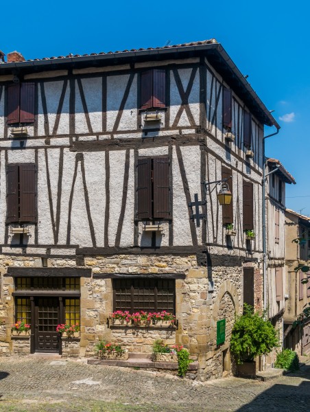 2 Rue Saint-Louis