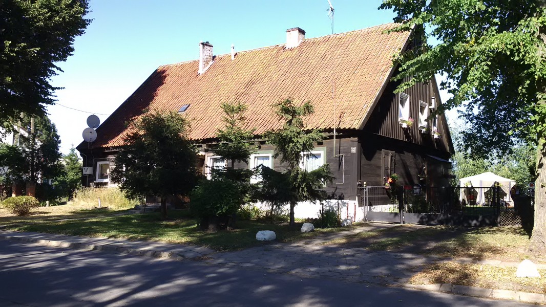 Świerki, zabudowania 01