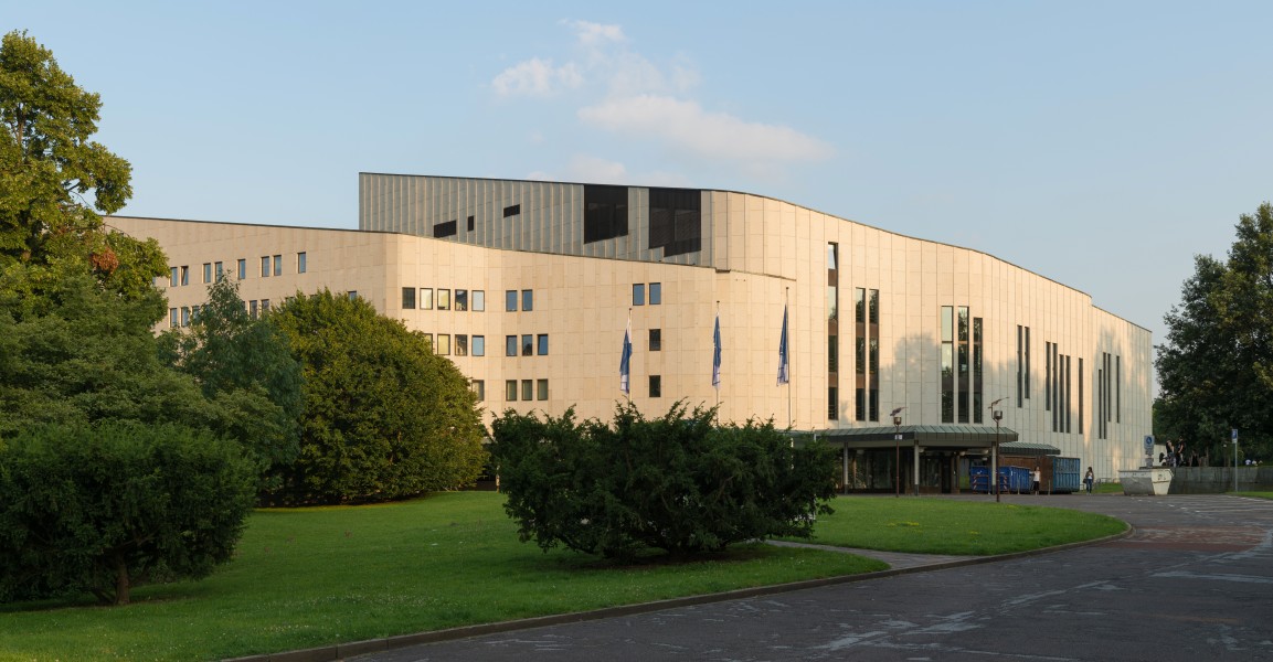 Aalto-Theater-Abends-2014