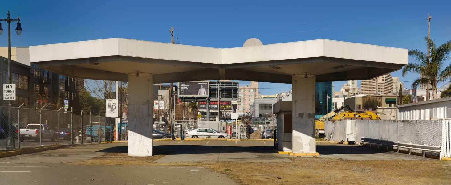 Abandoned gas station at 6th and Harrison, San Francisco
