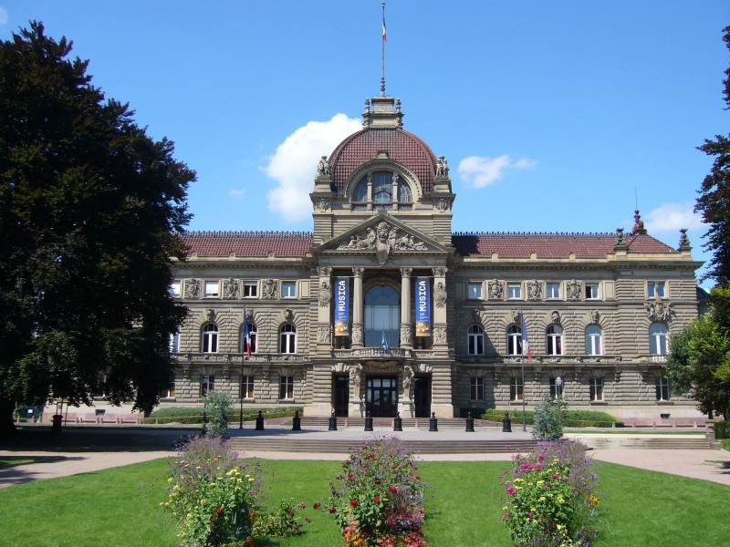 Absolute palais du rhin 01
