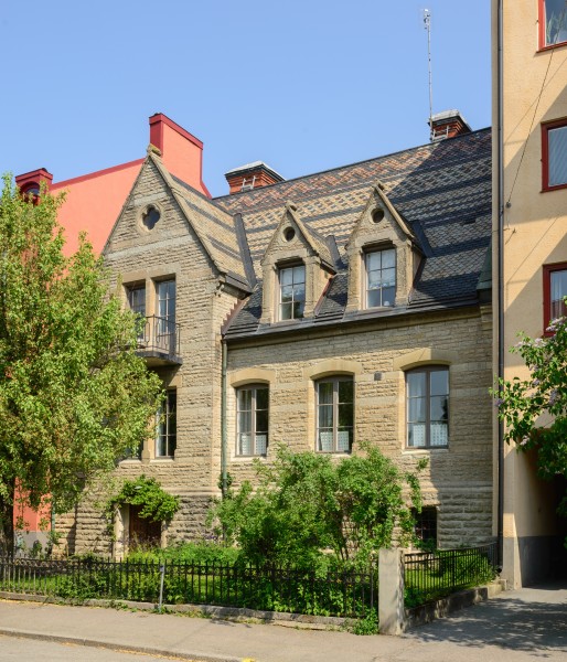 Adolf Kjellströms villa May 2014 01