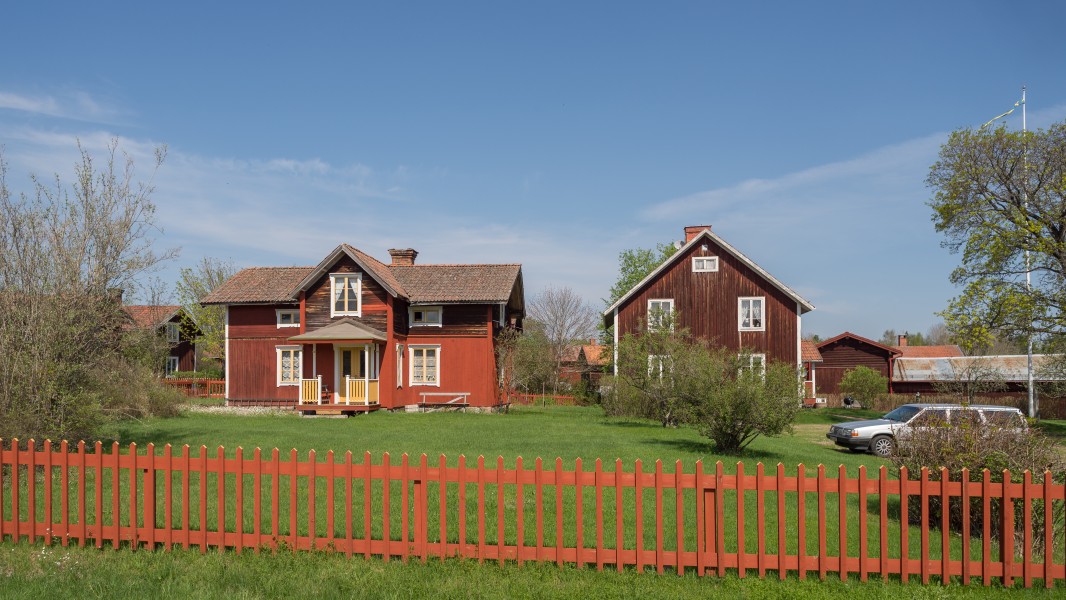 Almo May 2018 01