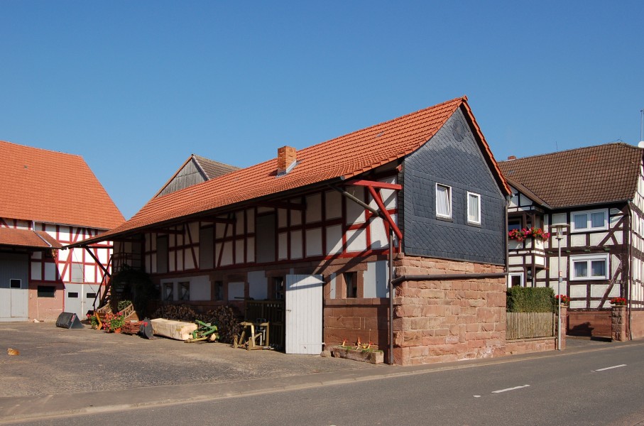 Alter Kirchweg 19 (Stausebach) V
