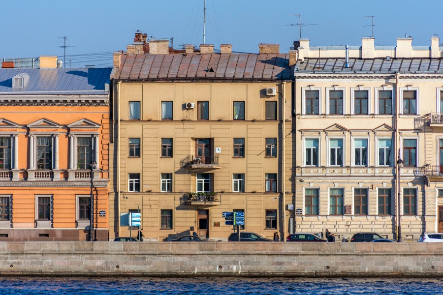Angliyskaya Embankment SPB 18