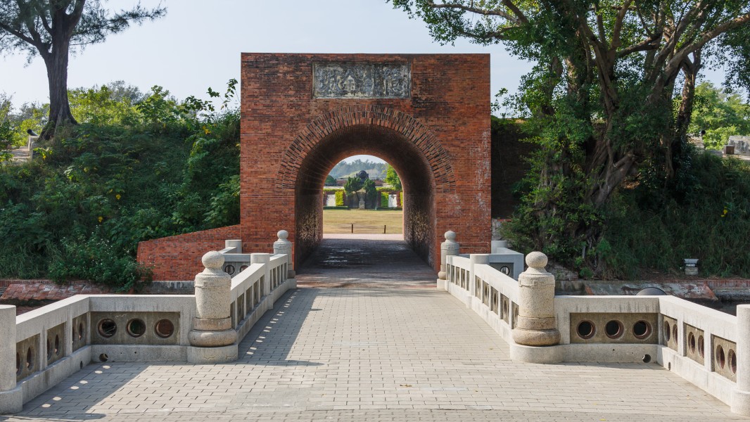 Anping Taiwan Eternal-Golden-Castle-01