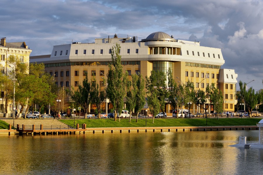 Astrakhan P5091019 2200